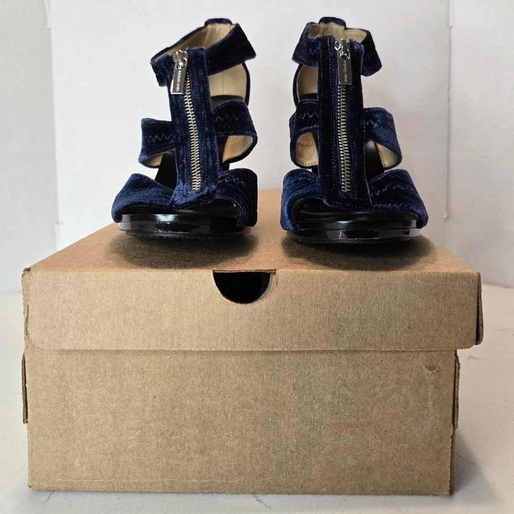 MICHAEL Kors Berkley VELVET ADMIRAL Sandal Women's Size 9